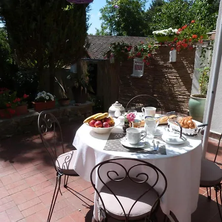 Les Iris D'hote Niedermorschwihr