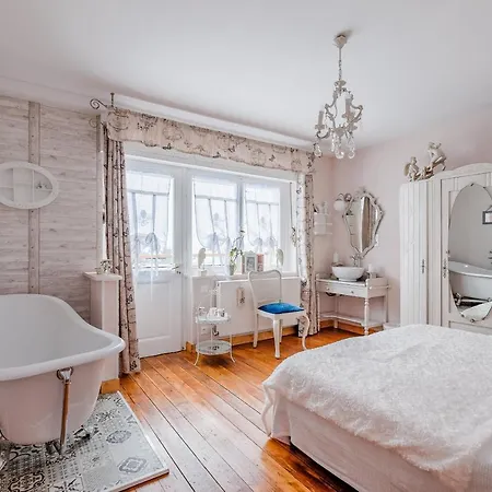 Nocleg ze śniadaniem Les Iris D'hote 3*