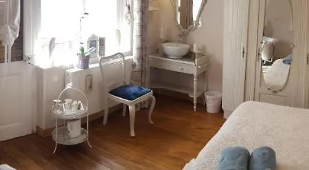 Les Iris D'hote Niedermorschwihr