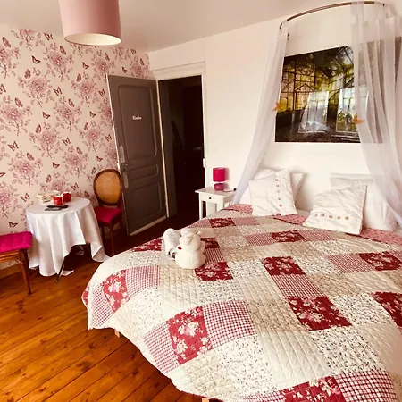 Les Iris D'hote Frühstückspension 3*