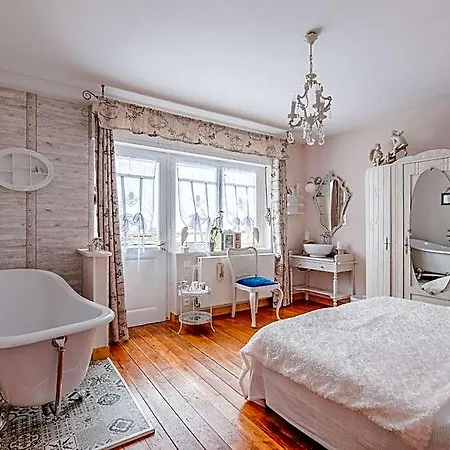 Les Iris D'hote Bed & Breakfast Niedermorschwihr