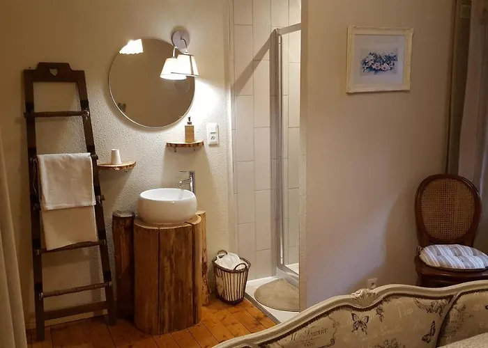 فندق مبيت وإفطار Les Iris D'hote 3*